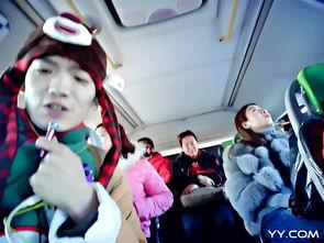 日韩公交车美女视频,瞬间成为网友热议焦点！